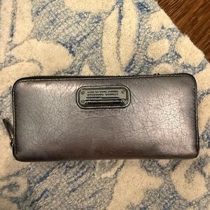 Marc Jacobs Metallic Silver Plaque Wallet